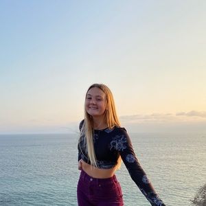 Meet your Posher, Beth